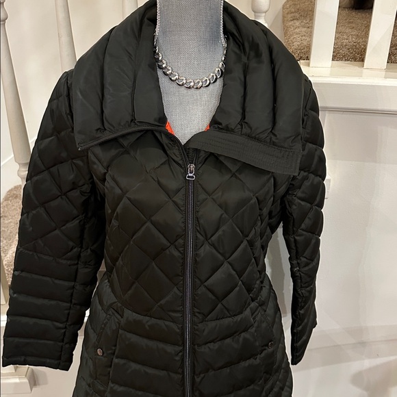 NWOT. Vince camuto down jacket - Picture 4 of 9